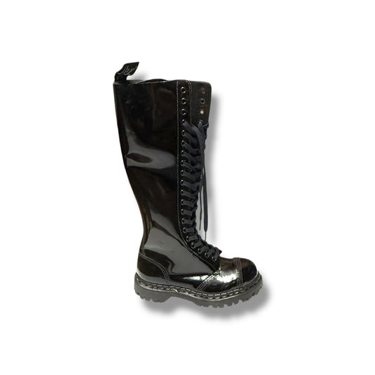 Gripfast Black Patent 20 Eye Cap S/Cap Boot