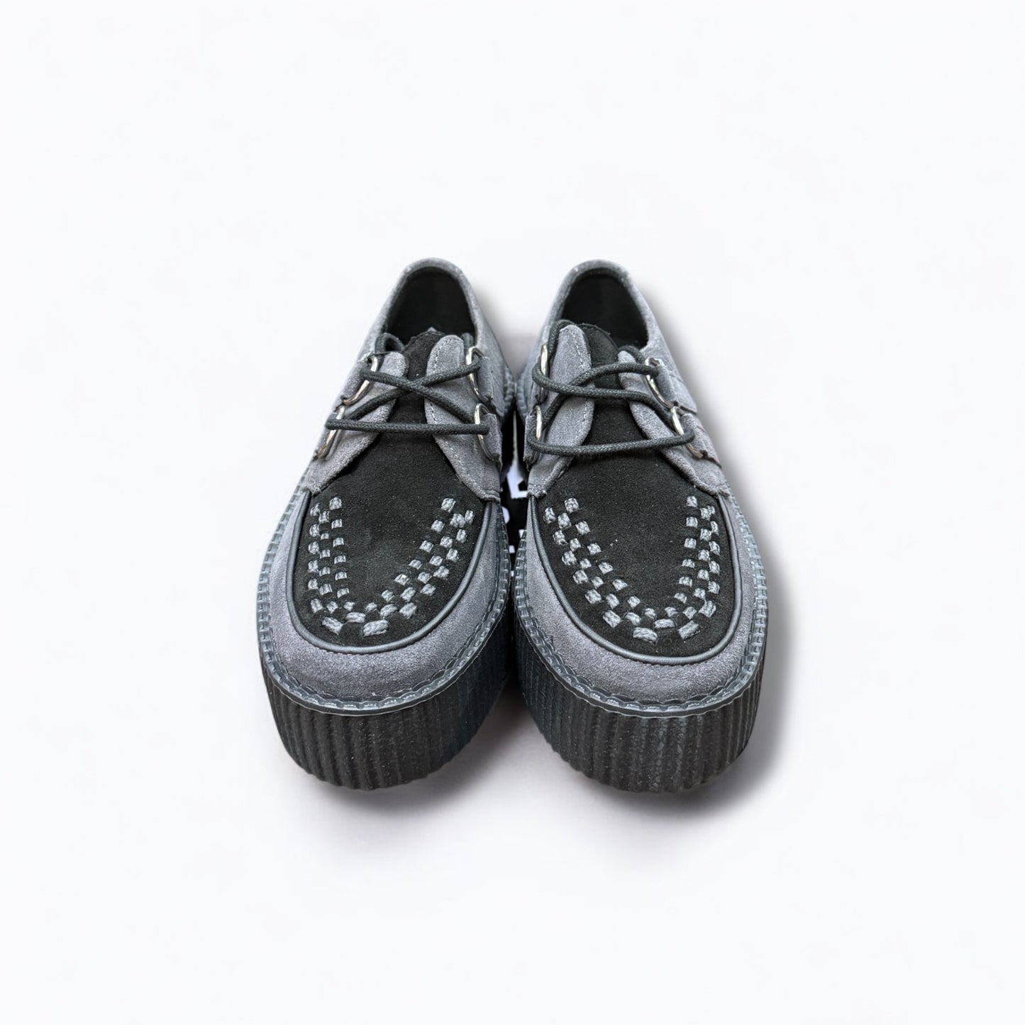 T.U.K. Viva Mondo en daim noir et gris