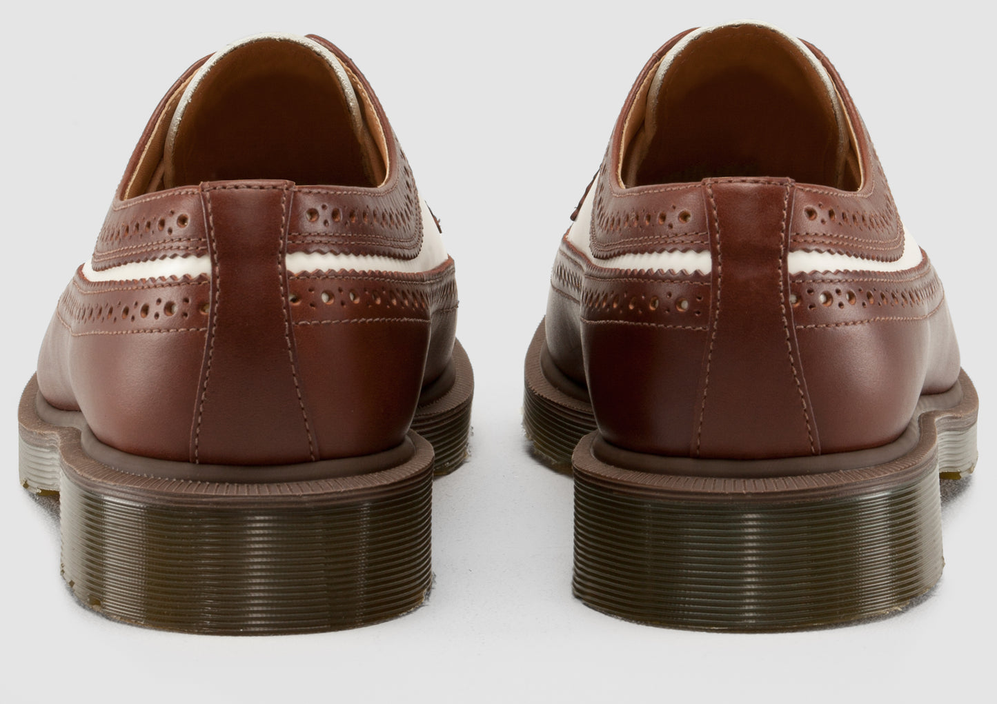 3989 TAN+OFF WHITE BROGUE SMOOTH OXFORD MIE