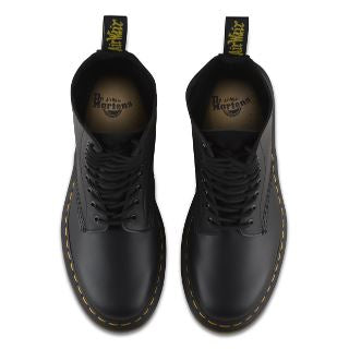 1490 BLACK SMOOTH BOOT