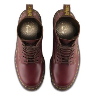 1490 OXBLOOD VINTAGE MIE BOOT
