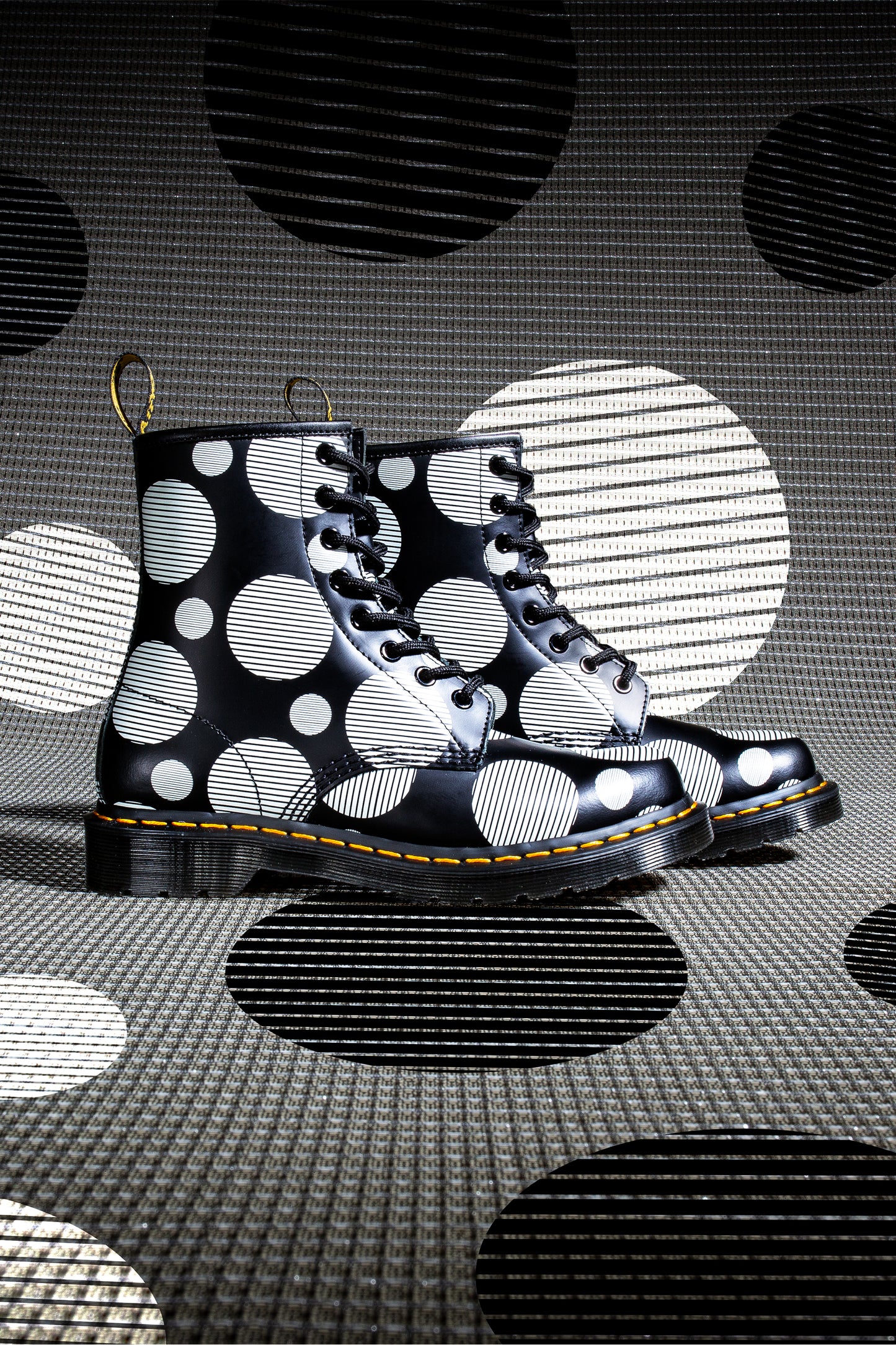 1460 BLACK+WHITE POLKA DOT SMOOTH BOOT