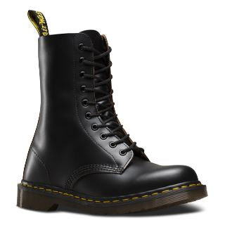 1490 Made In England Black Vintage Smooth Boot – Posers Hollywood