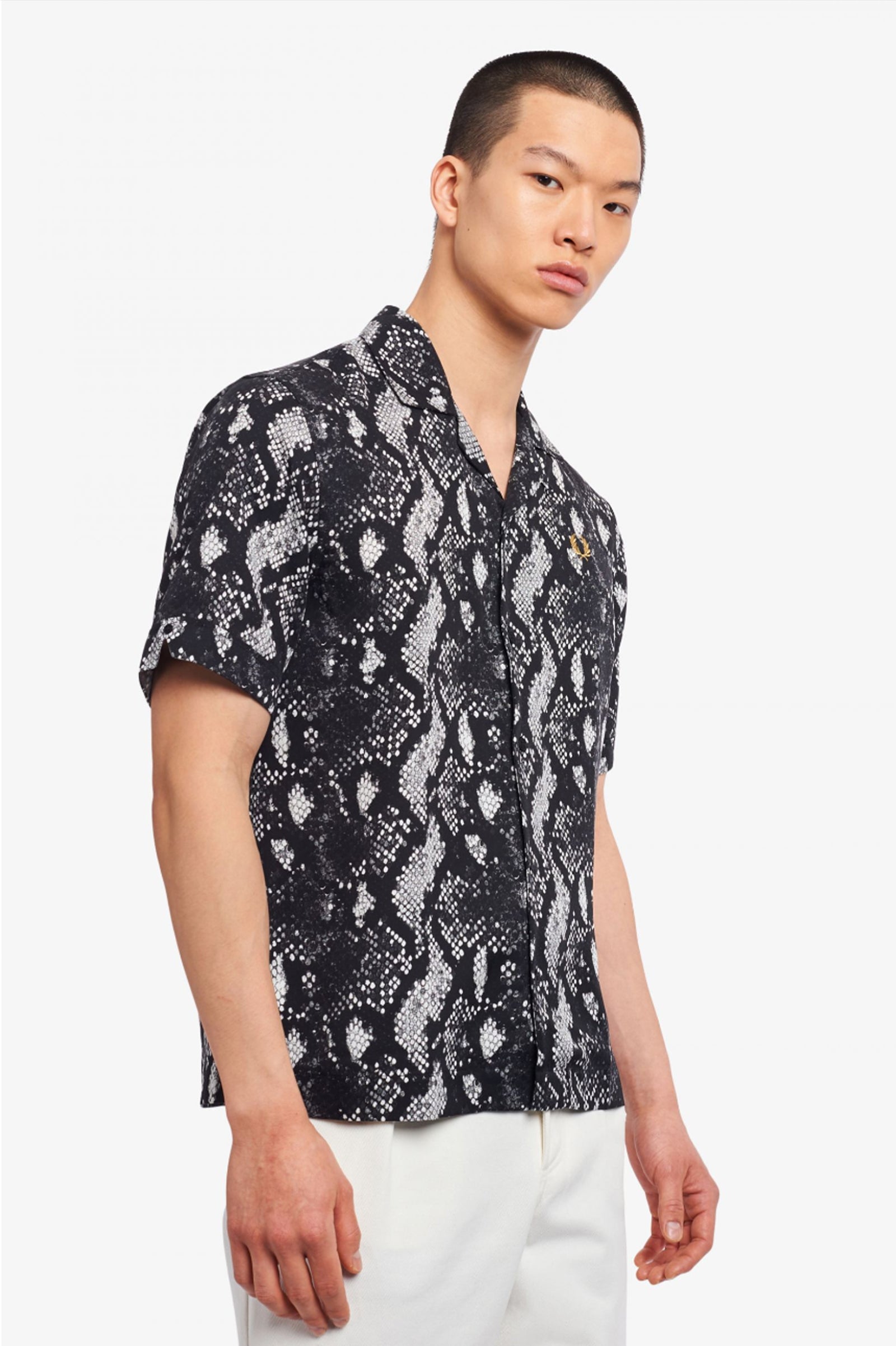 At blokere forhindre bryst SNAKE PRINT REVERE SHIRT – Posers Hollywood