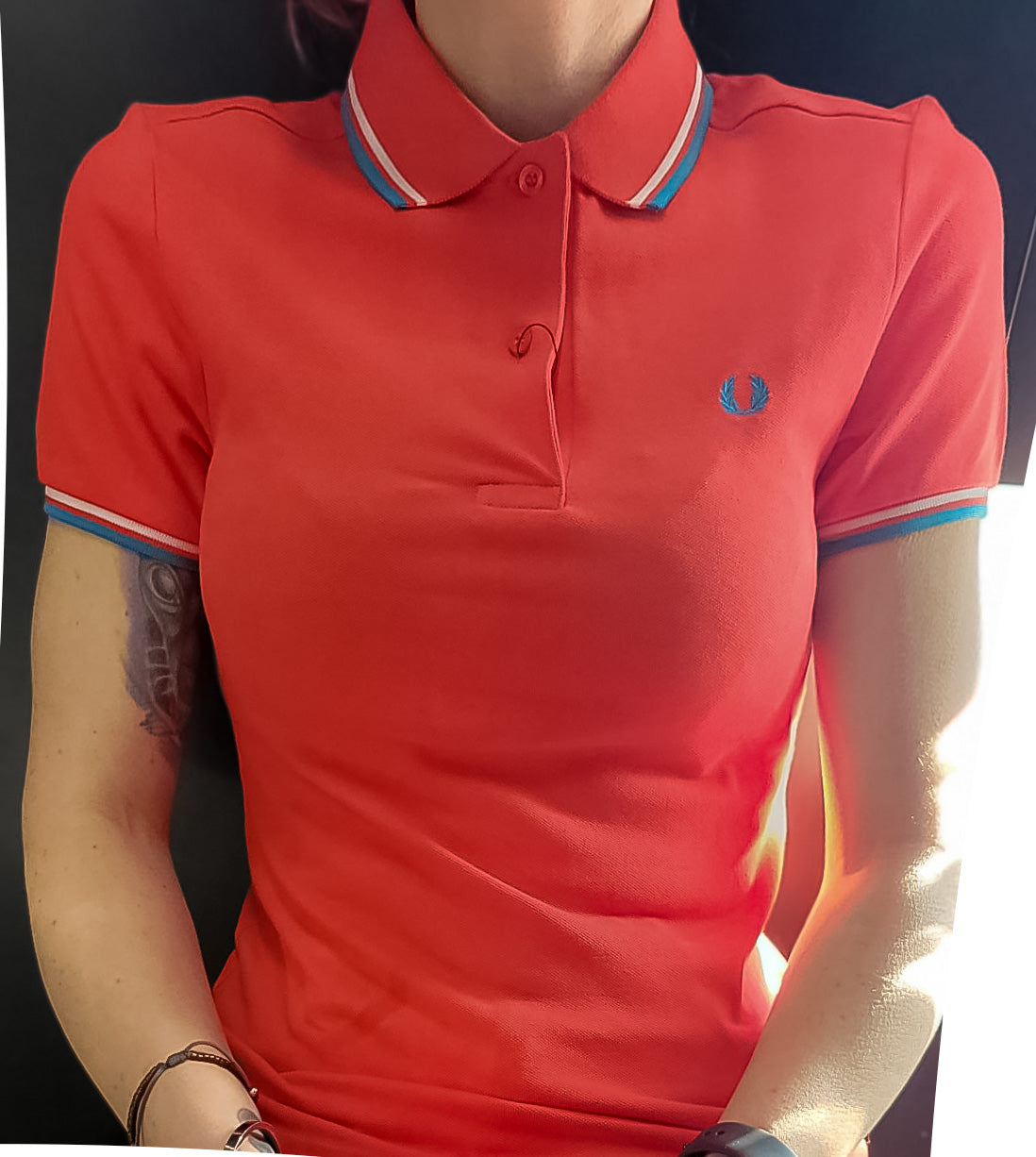 buste Bedøvelsesmiddel græsplæne LADIES TWIN TIPPED FRED PERRY SHIRT (POP RED/WHITE/BABY BLUE) – Posers  Hollywood