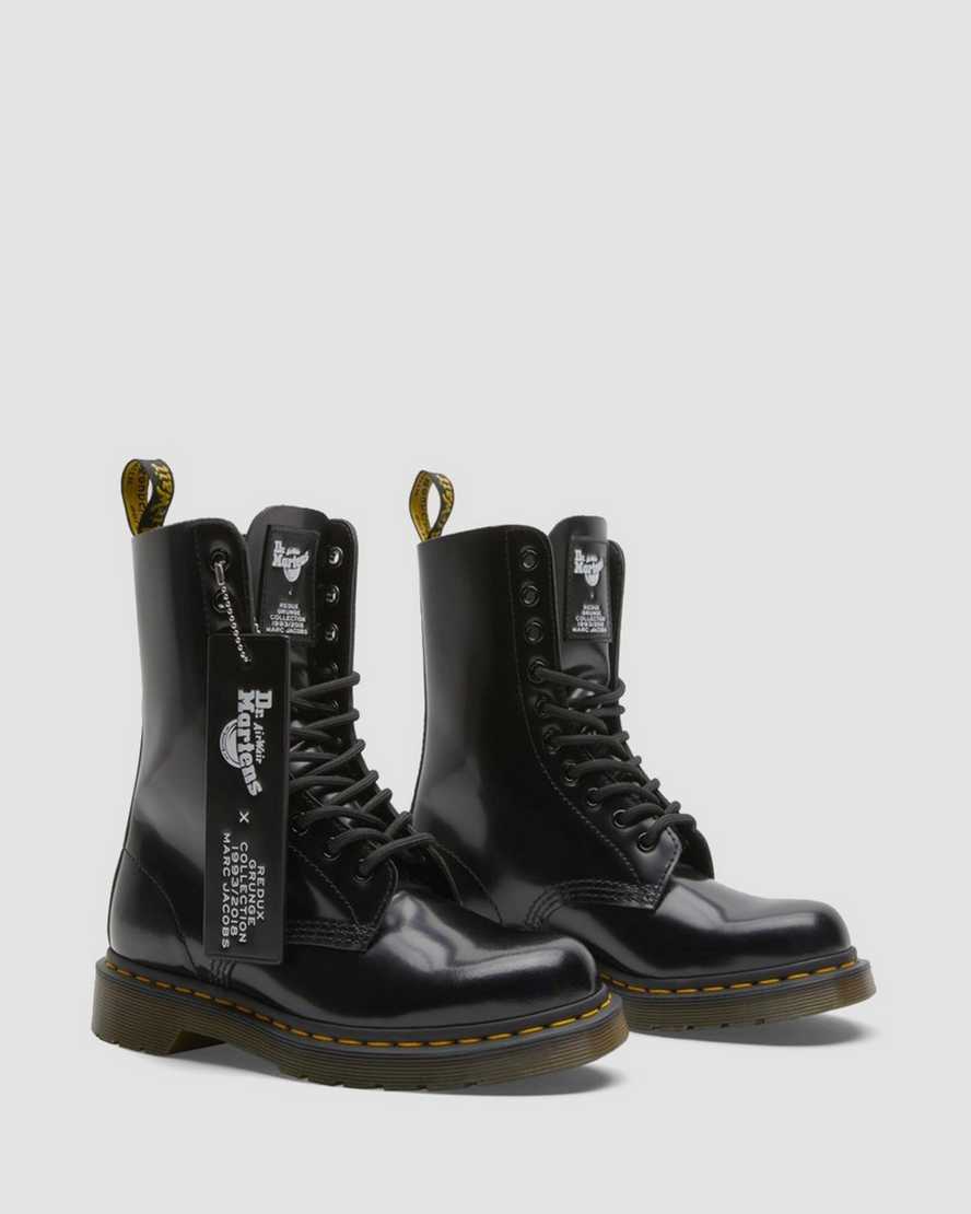 1490 MARC JACOBS X DR MARTENS