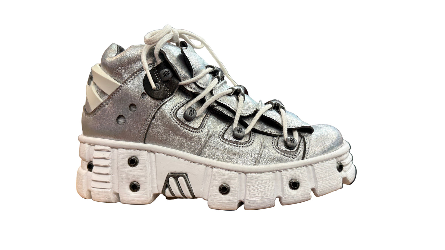 New Rock M-106WALL-C5 Vegan