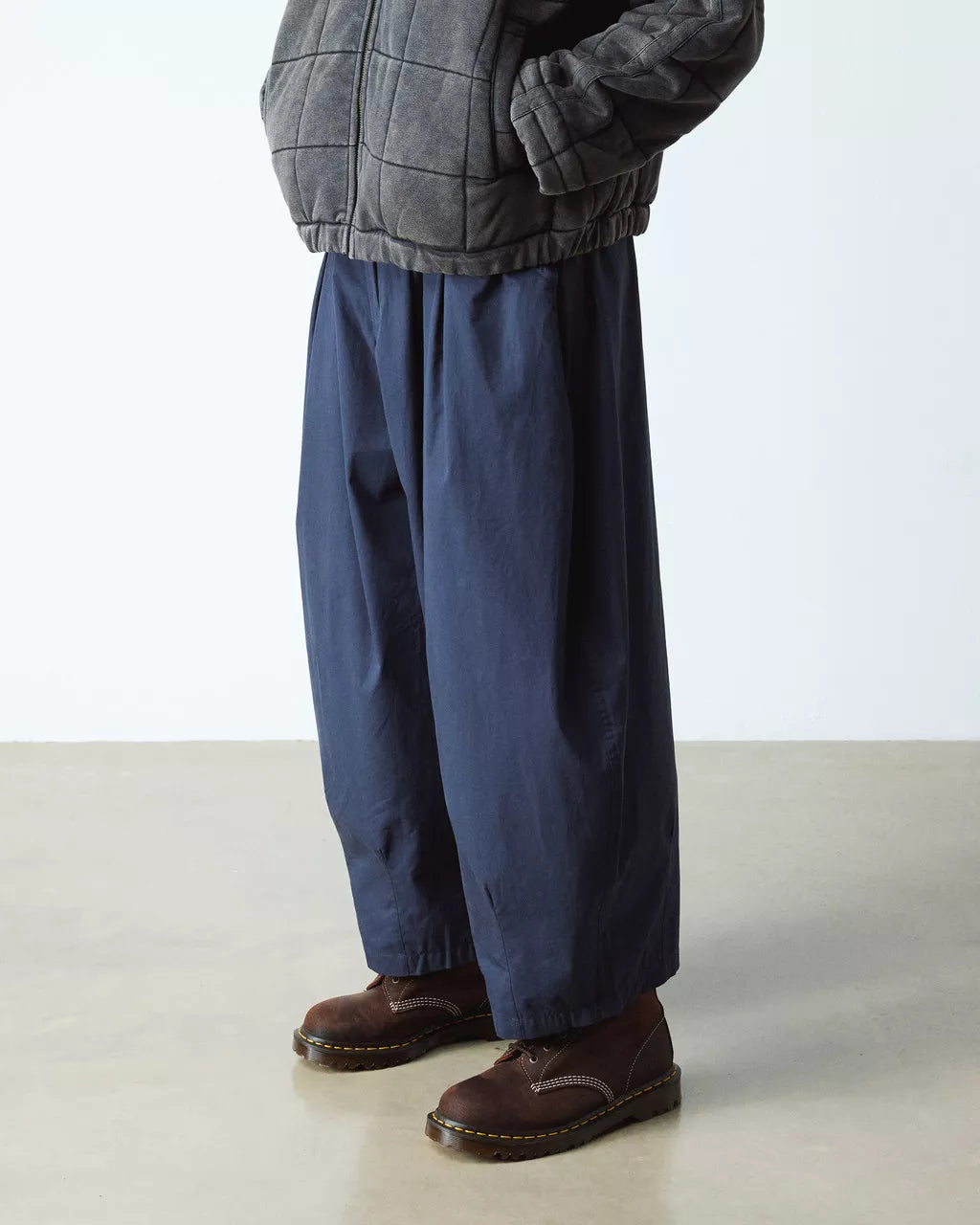 1460 Made in England Wax Commander Lace Up Boots