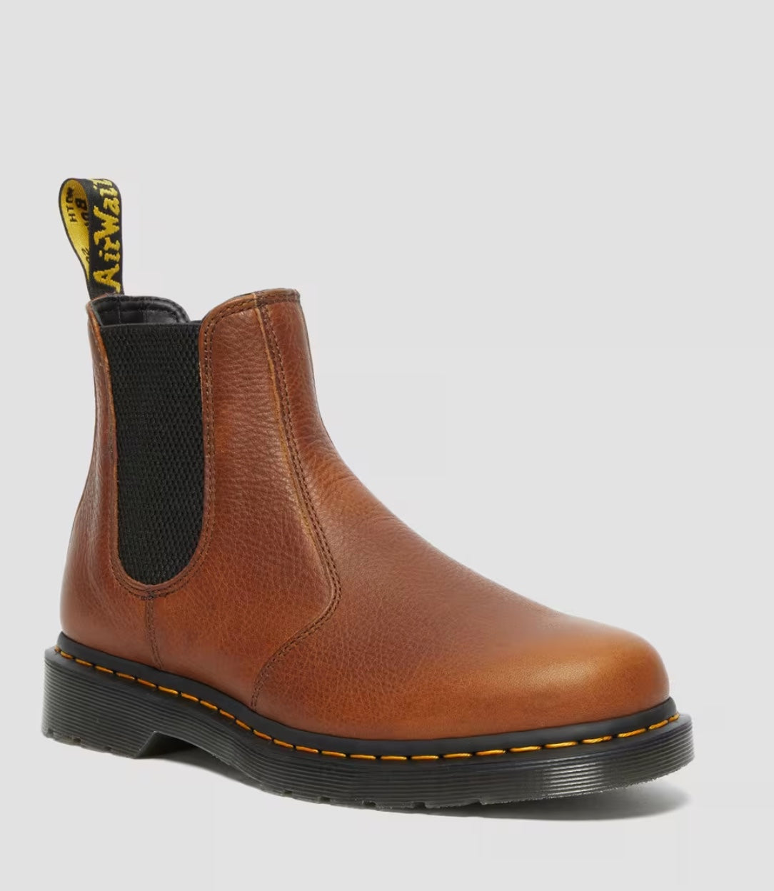 2976 Ambassador Leather Chelsea Boots