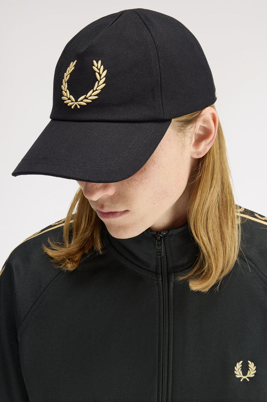 Casquette en toile brodée Fred Perry Bold