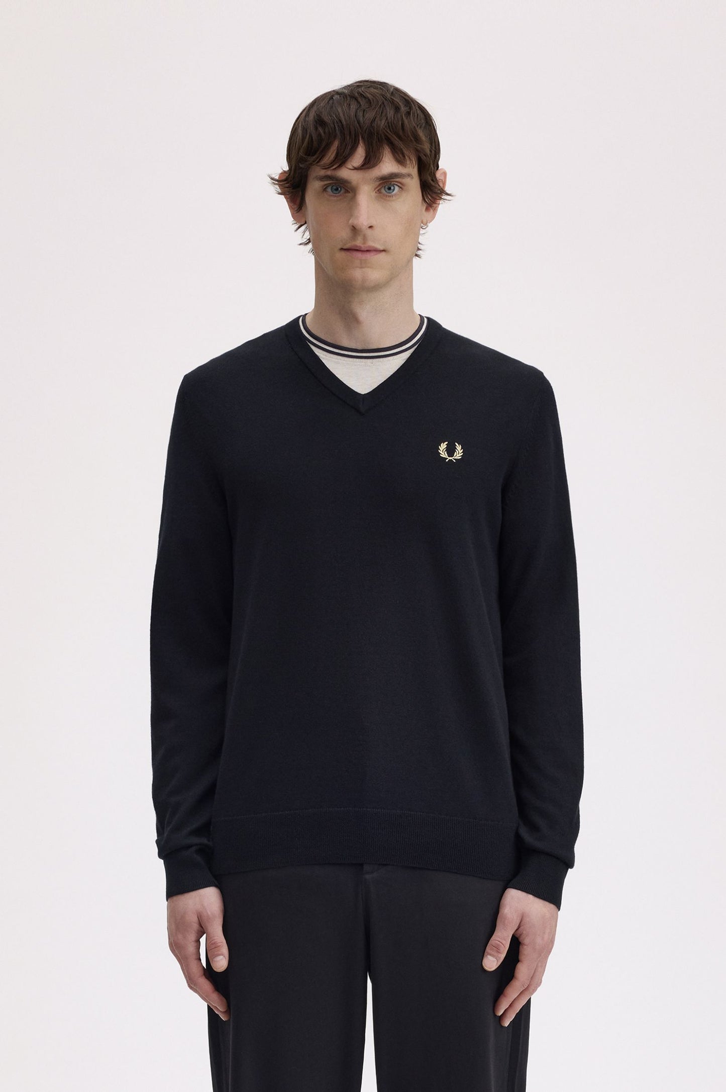 CLASSIC V NECK JUMPER
