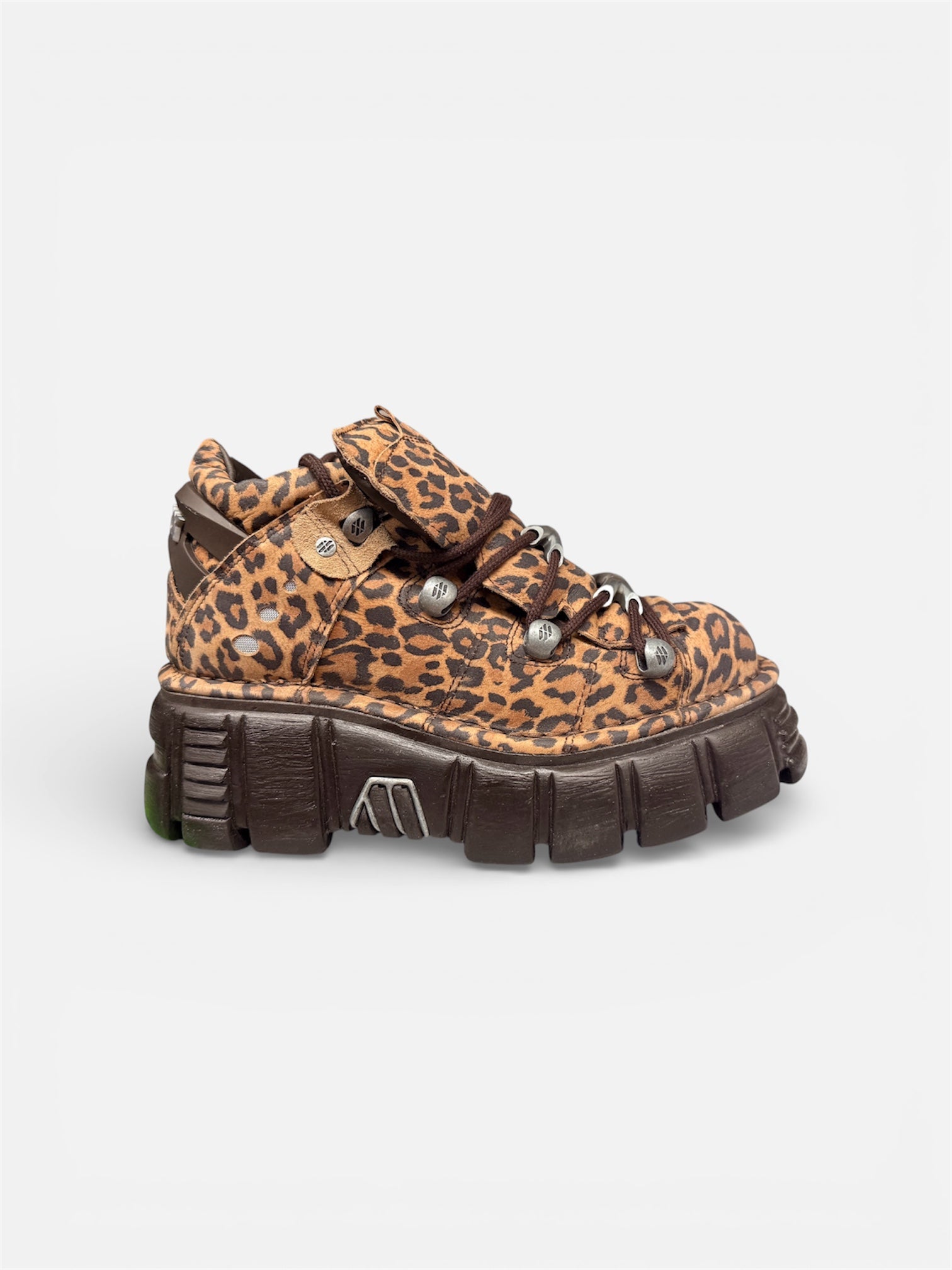 Leopard print New Rock Shoe M-106N-C26 sneaker with brown accents on a white background