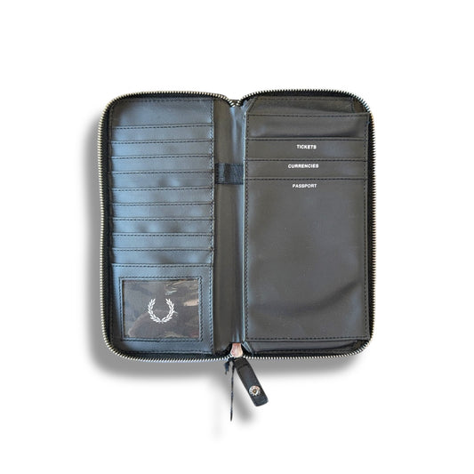 Fred Perry Travel Wallet