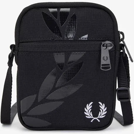 Fred Perry Print Laurel Wreath Ripstop Side