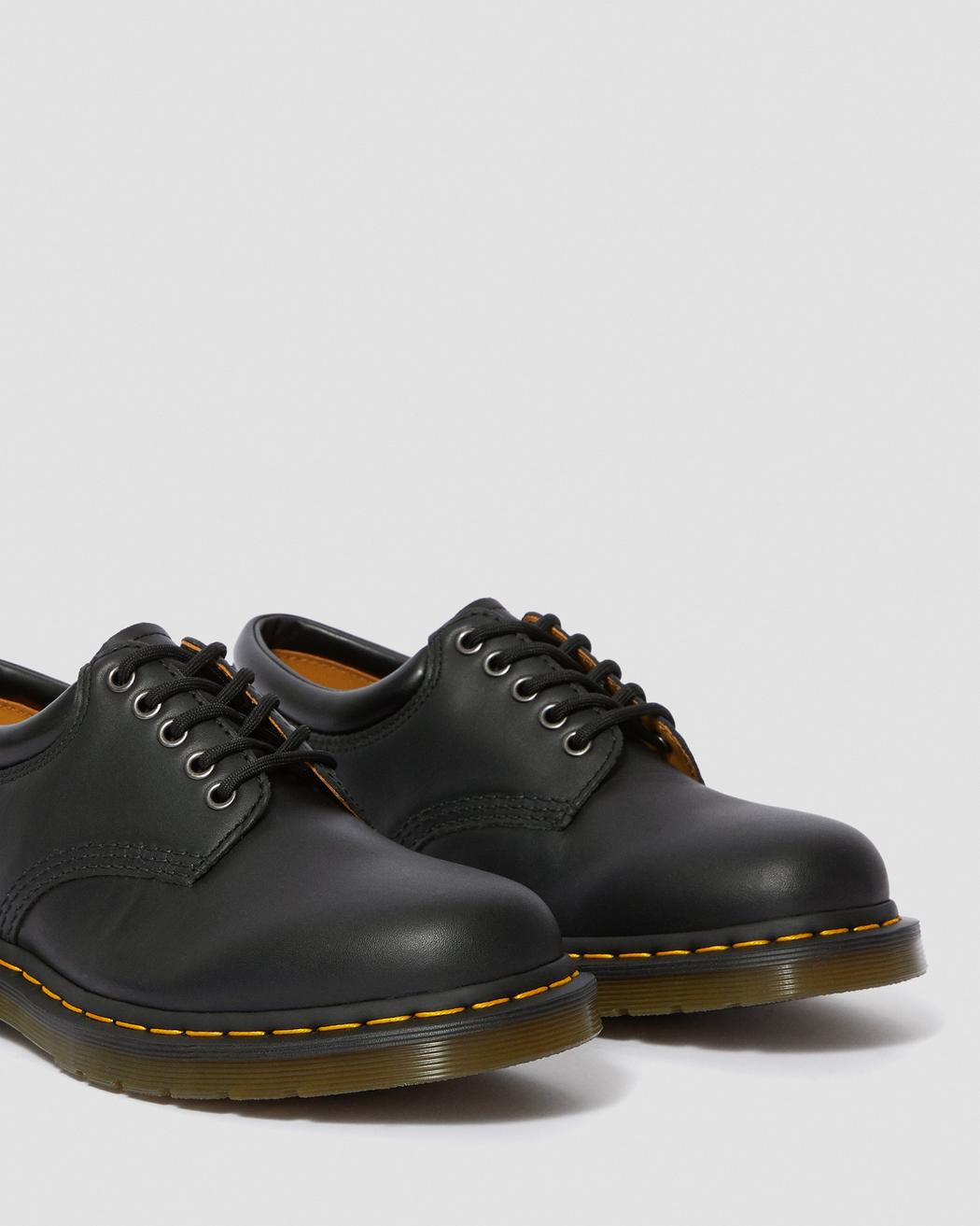 Doc martens hot sale 8053 black