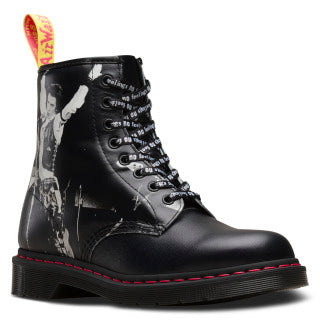 1460 SXP BLACK SEX PISTOLS BACKHAND STRAW GRAIN BOOT