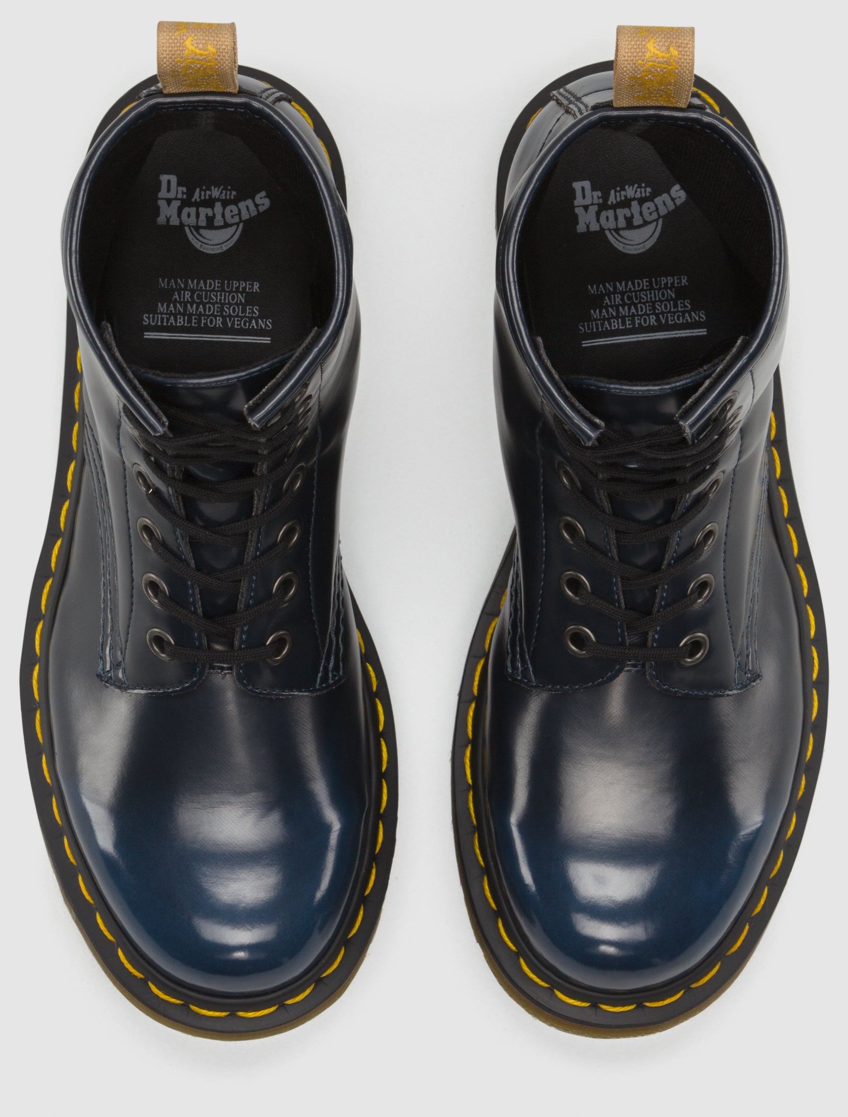 Dr martens 2025 newton price philippines