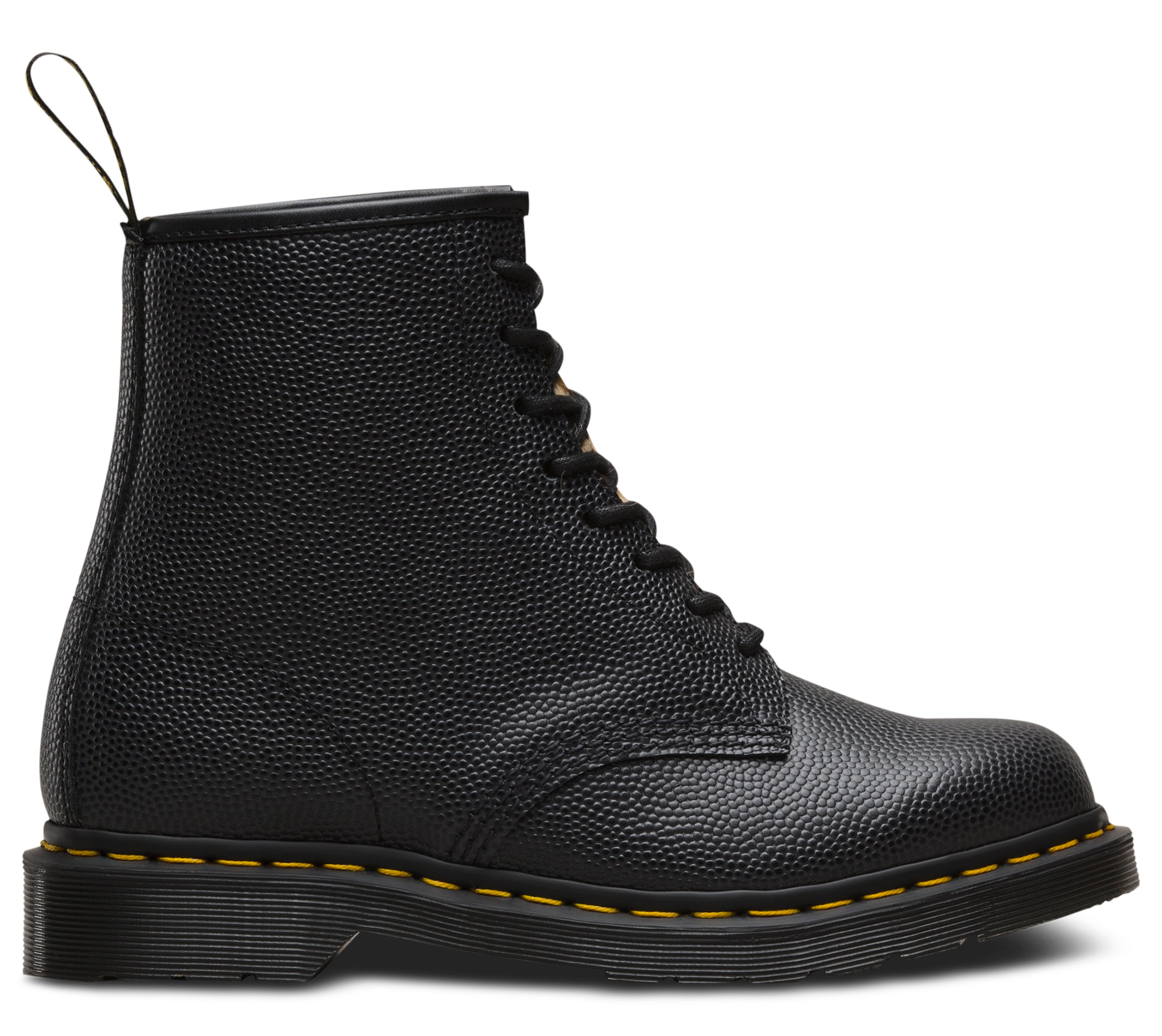 Dr martens hotsell pebble boots