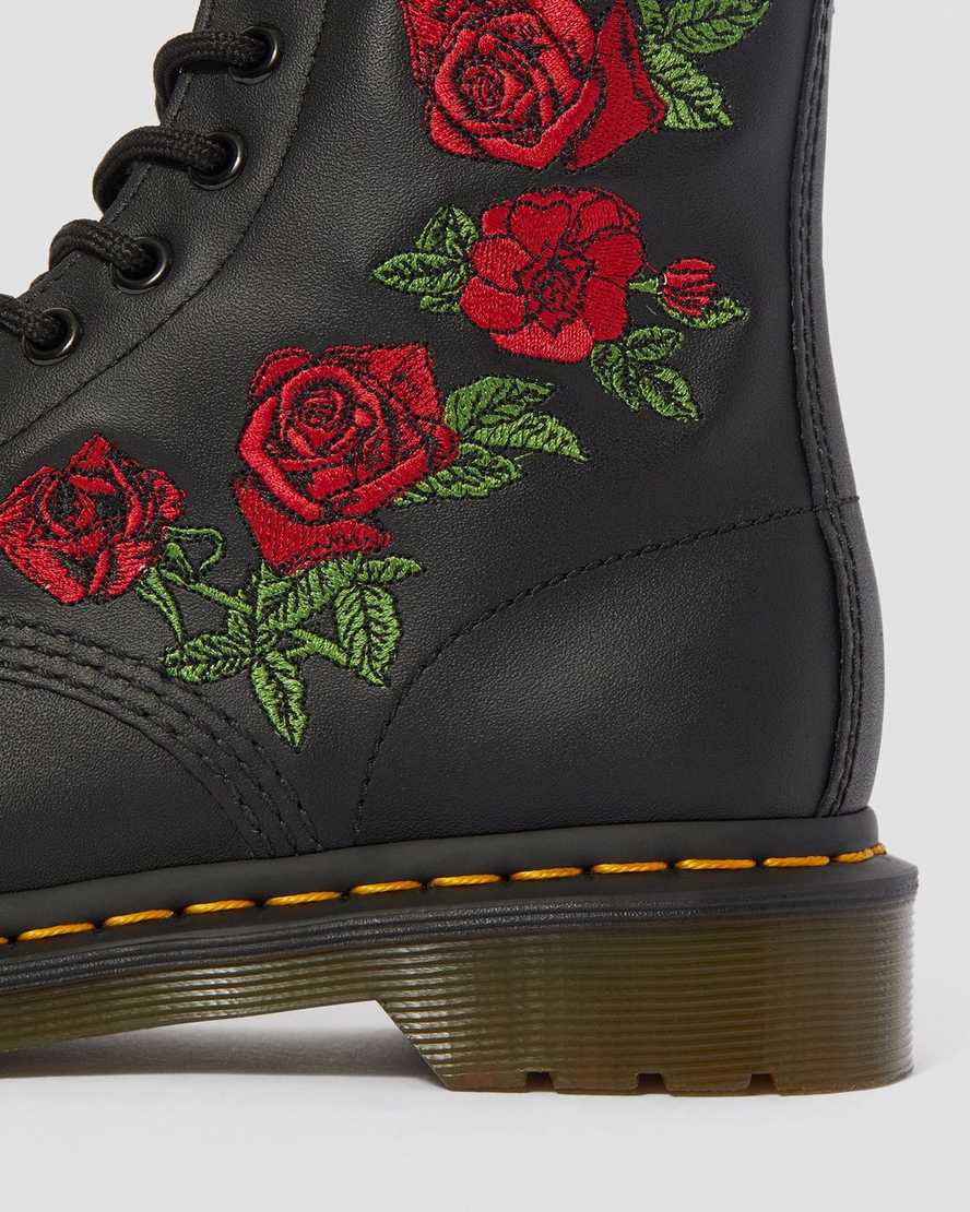 Dr martens hotsell embroidered roses