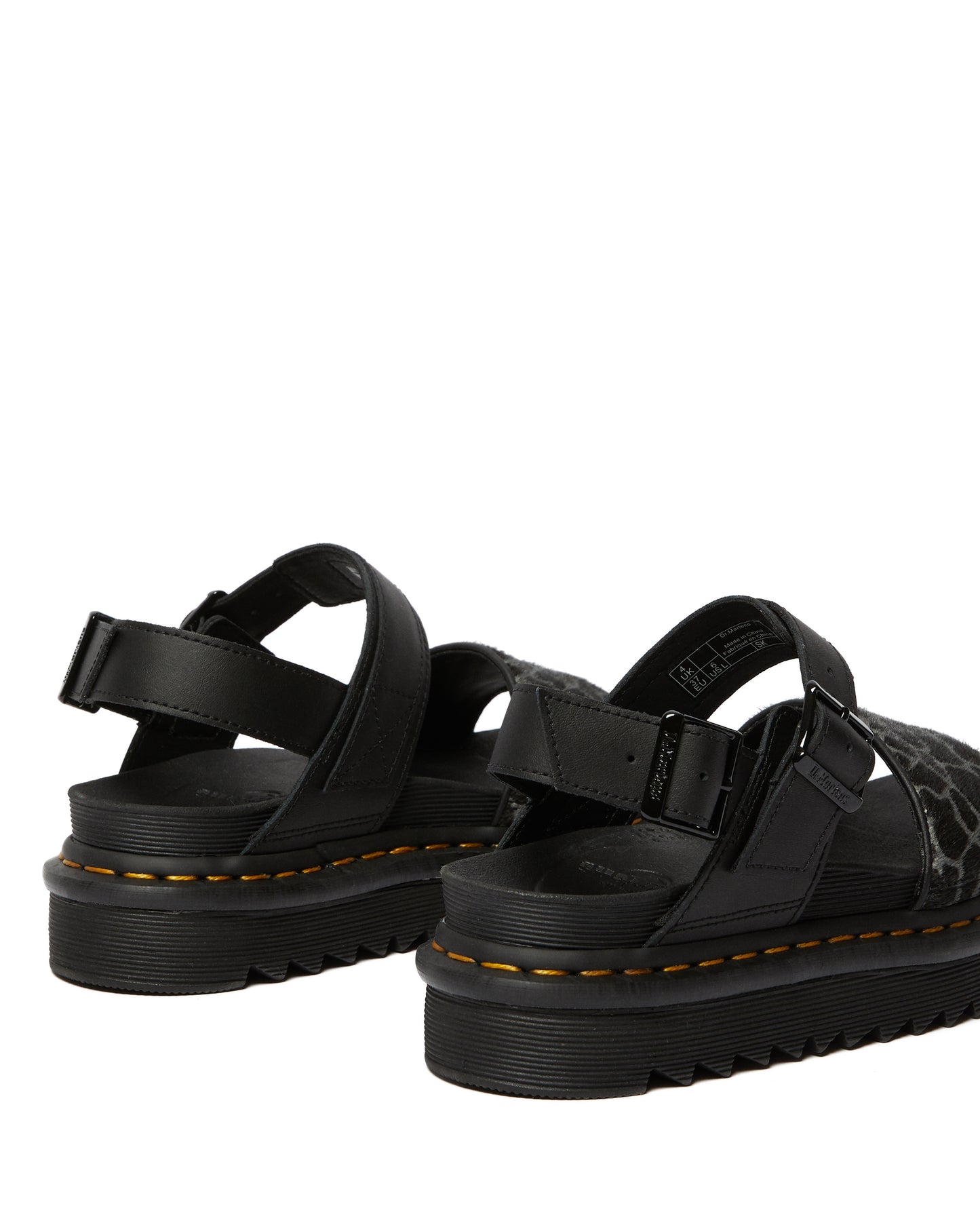 VOSS HAIR ON BLACK/BLACK+GREY GIRAFFE SANDAL