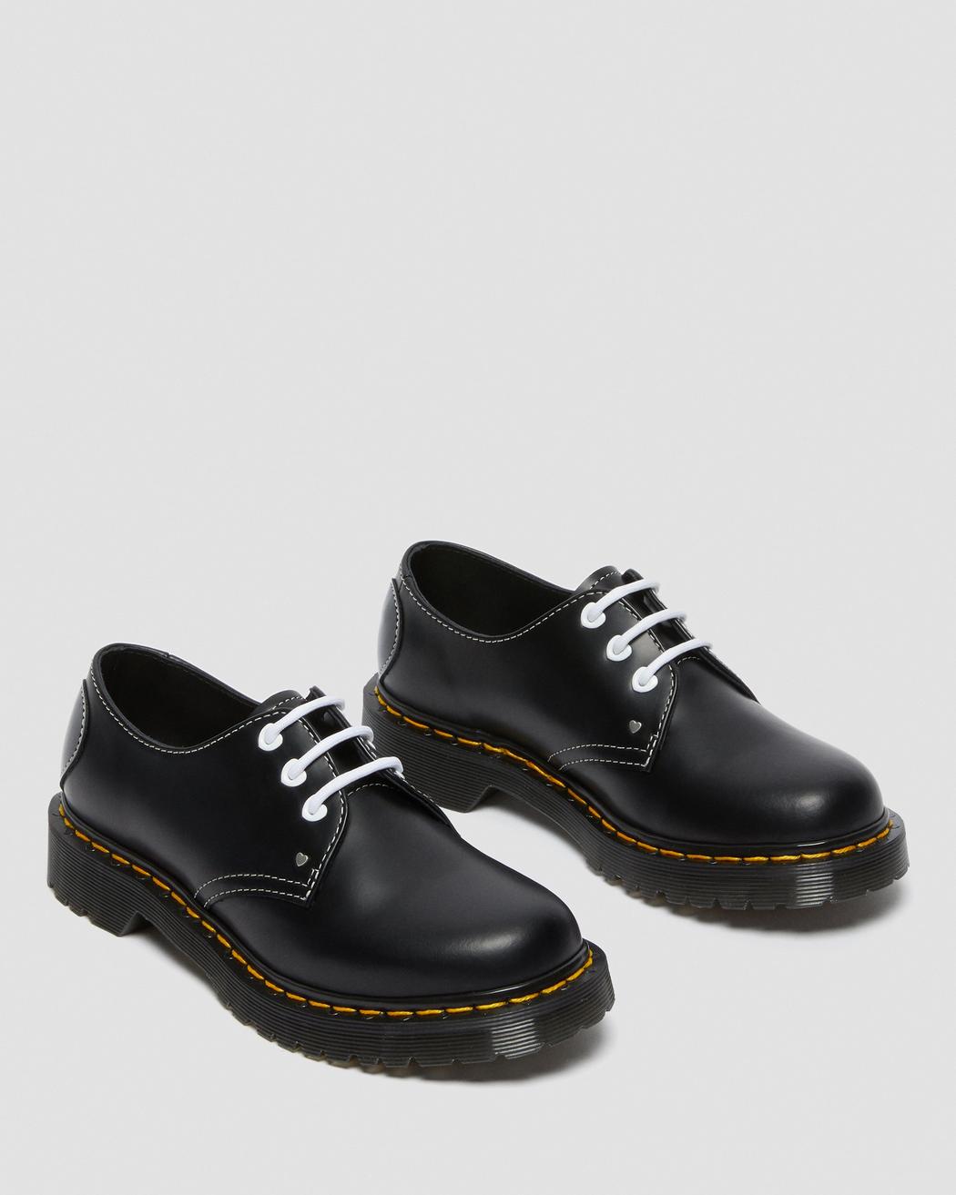 1461 HEARTS BLACK SMOOTH+PATENT OXFORD SHOE