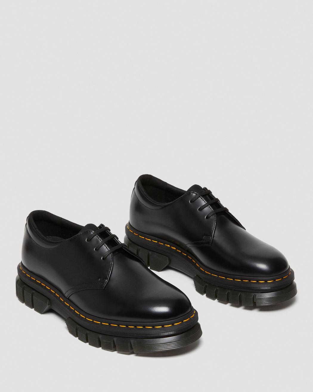 Doc martens deals platform shoes