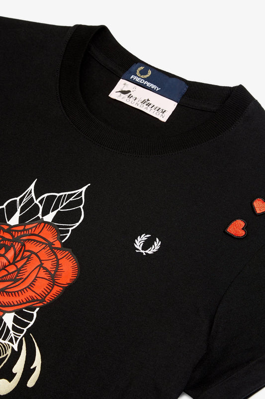 BLACK AMY WINEHOUSE ROSE PRINT TEE