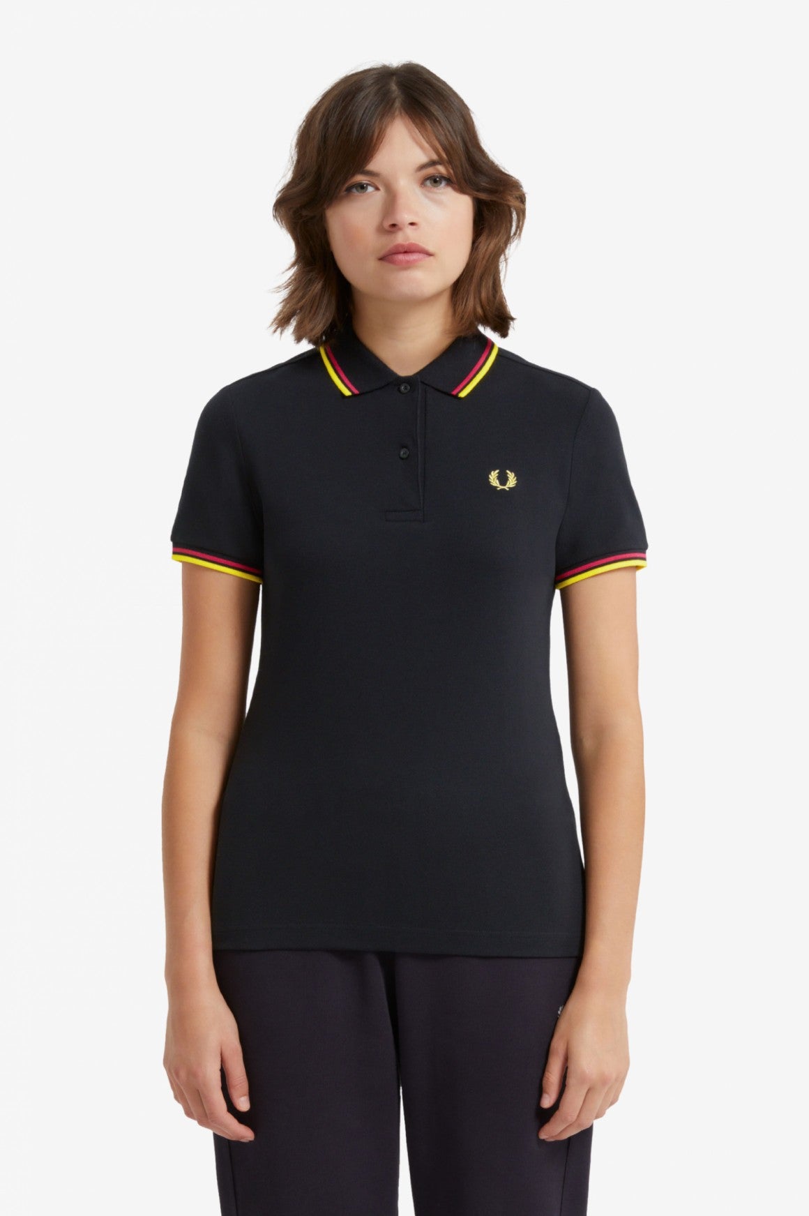 LADIES TWIN TIPPED FRED PERRY SHIRT (BLACK/LOVE POTION/GOLDEN KIWI)