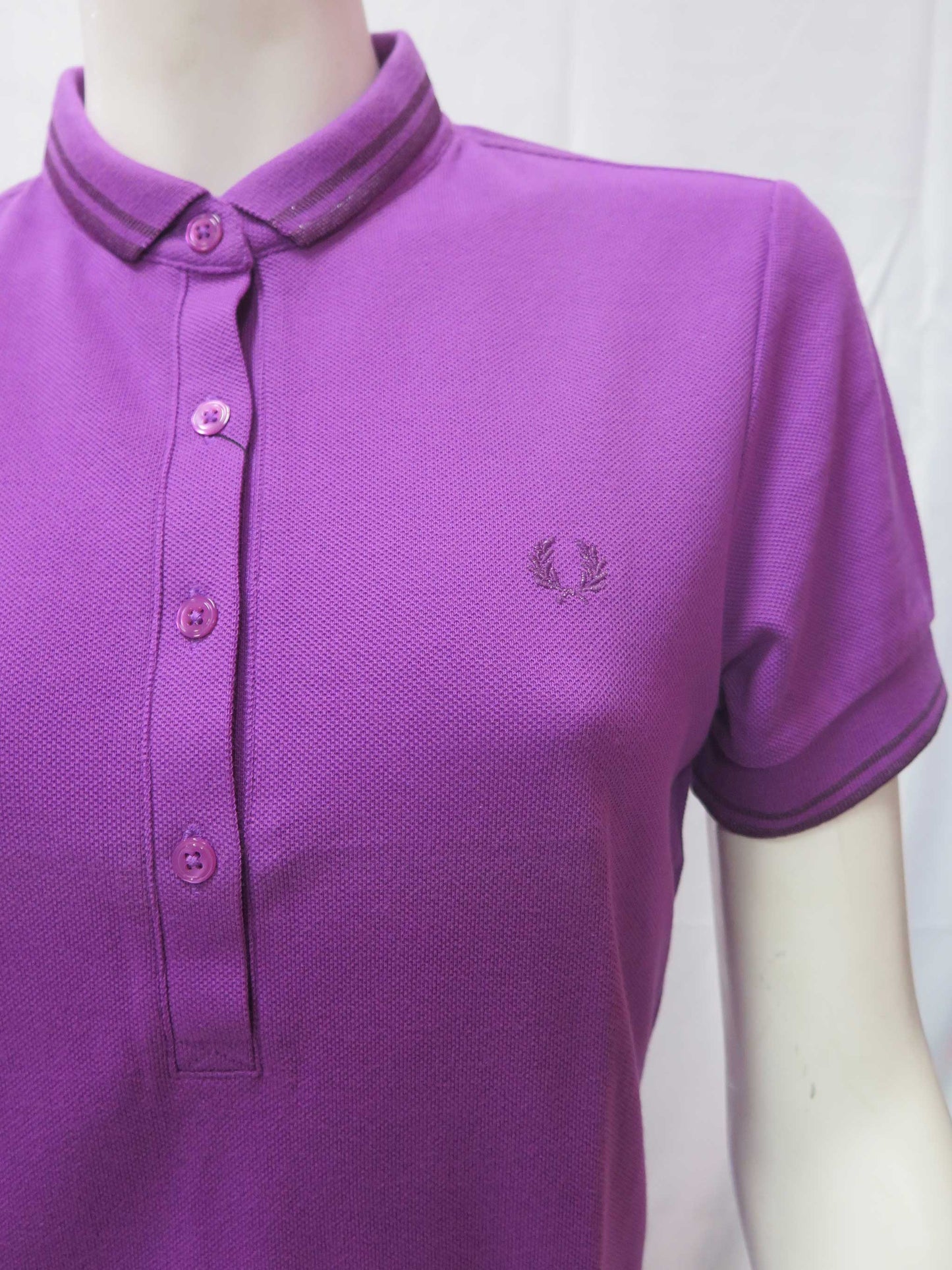 Amy Winehouse Shirt by Fred Perry (hyacinth)