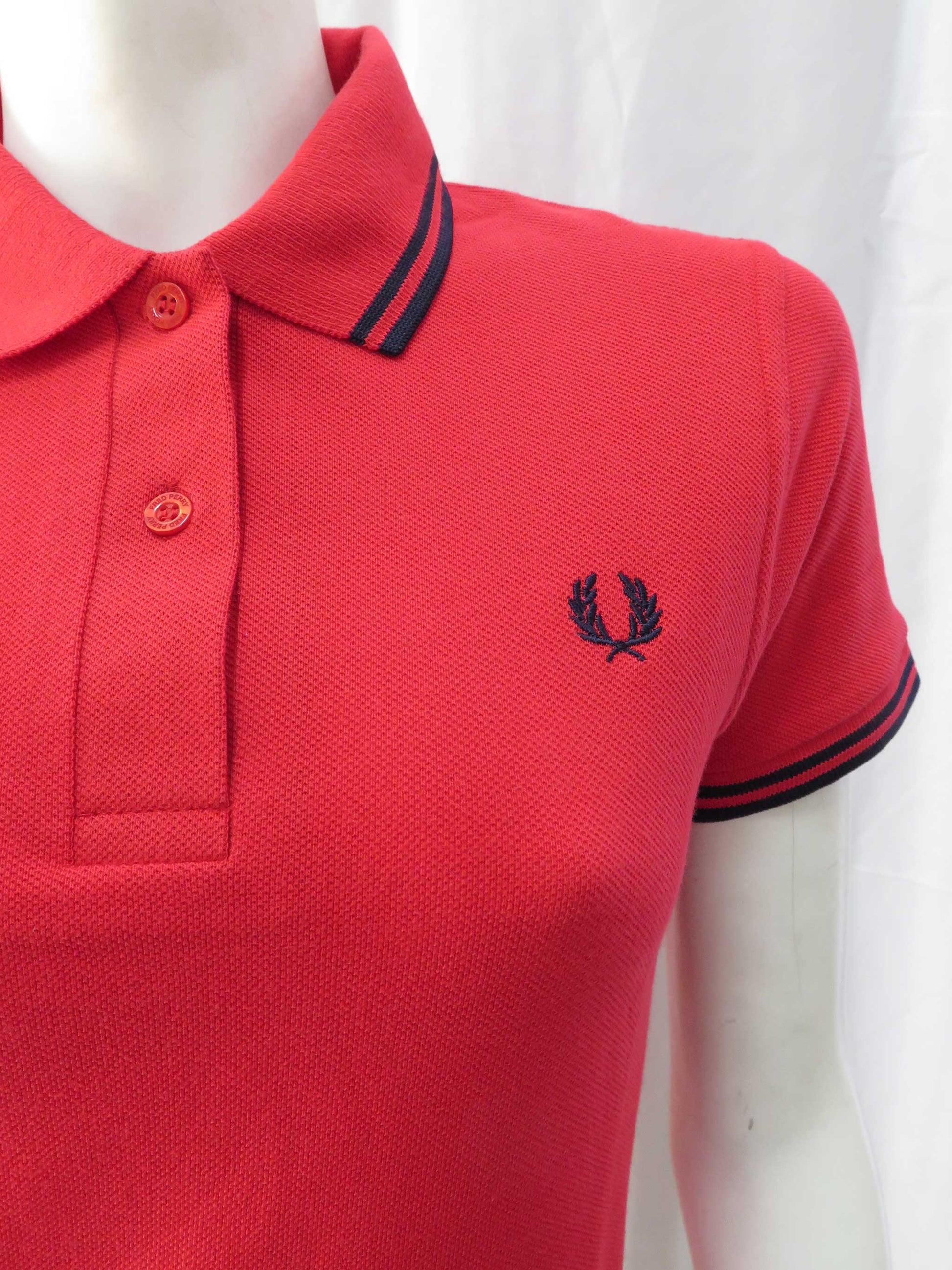 LADIES MADE IN ENGLAND FRED PERRY SHIRT (RED/BLACK)