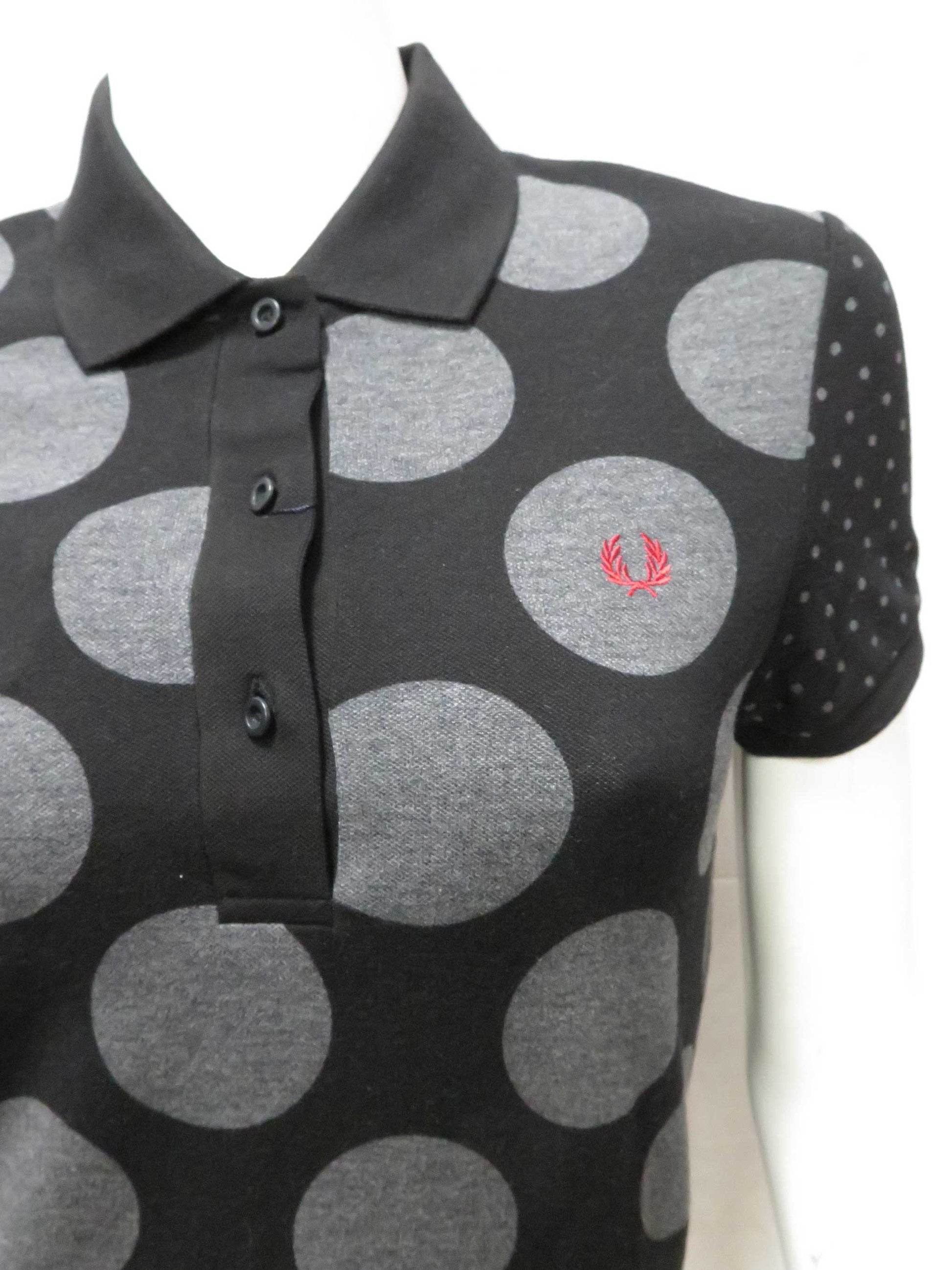 LADIES DOUBLE DOT FRED PERRY SHIRT (BLACK/GREY)