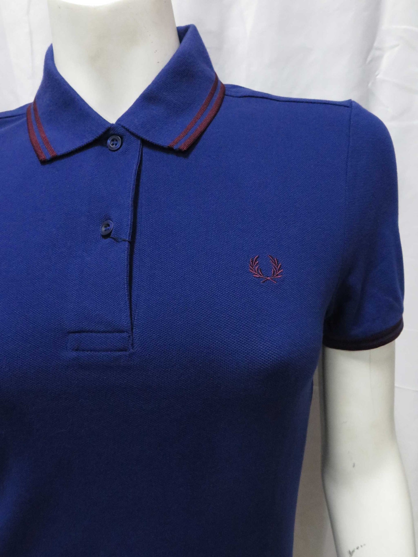 LADIES TWIN TIPPED FRED PERRY SHIRT (MEDIEVAL BLUE/MAROON)