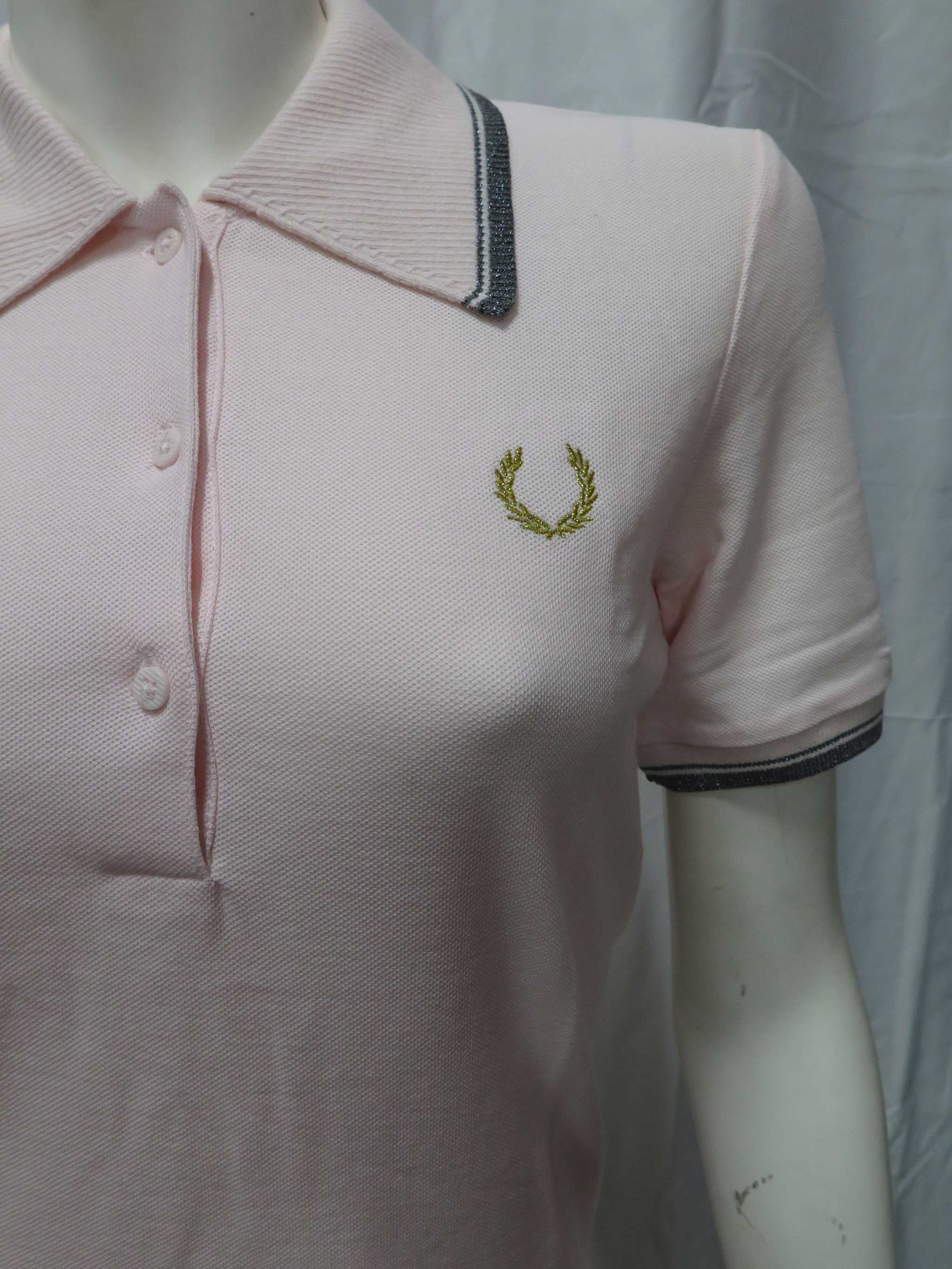 LADIES FRED PERRY x BELLA FREUD STAR EMBROIDERED PIQUE SHIRT QUARTZ