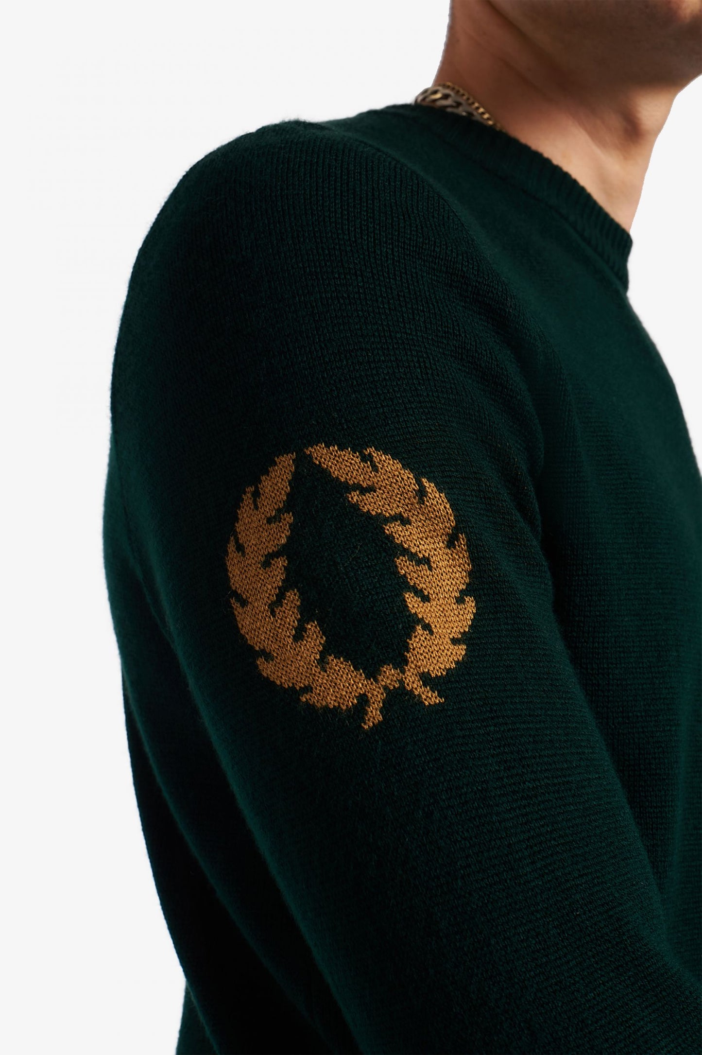 TARTAN GREEN LAUREL WREATH JACQUARD CREW