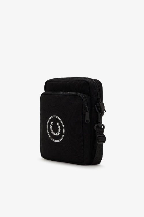 Vans side outlet bag