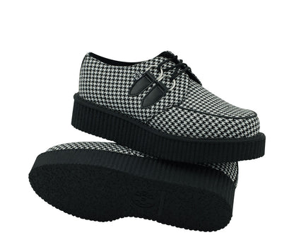 T.U.K BLACK/WHITE HOUNDSTOOTH ROUND VIVA LOW CREEPER