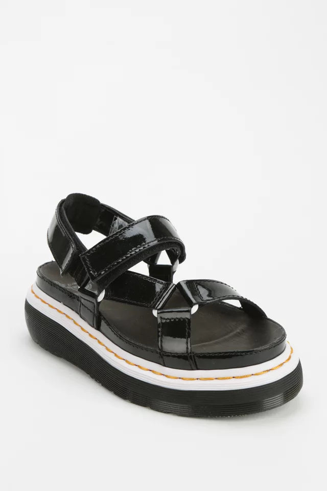 AGGY SANDAL BLACK PATENT