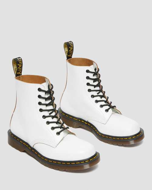 1460 WHITE QUILON MIE BOOTS