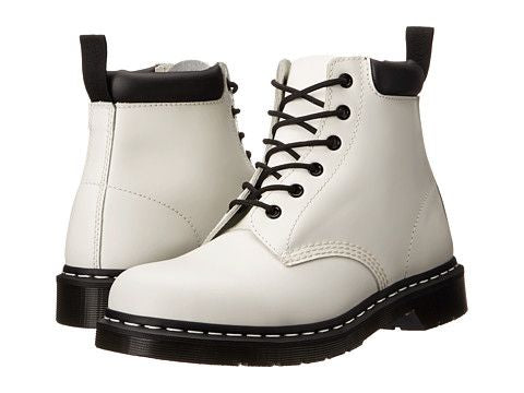 939 White Boot